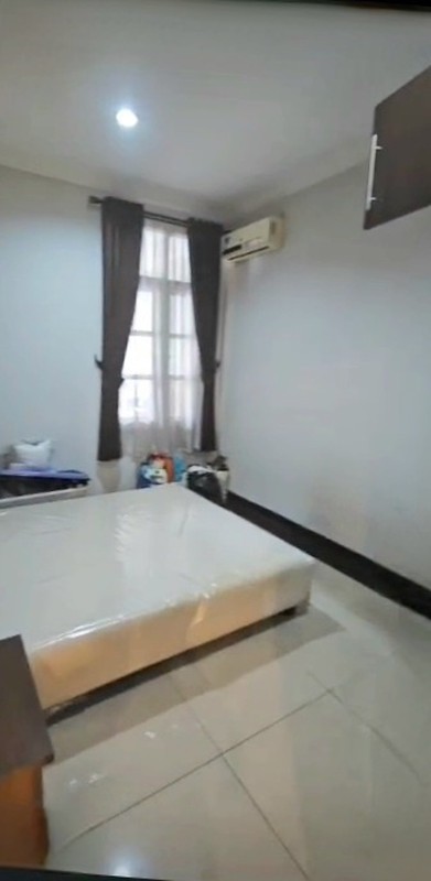 Djual: Rumah hangat mengundang, rapih dan siap huni, di lokasi favorit Gading Kirana Timur, Kelapa Gading