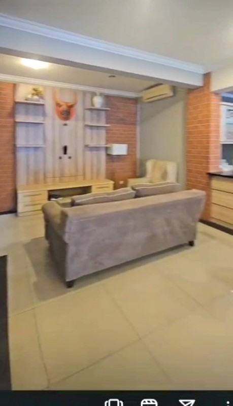 Djual: Rumah hangat mengundang, rapih dan siap huni, di lokasi favorit Gading Kirana Timur, Kelapa Gading