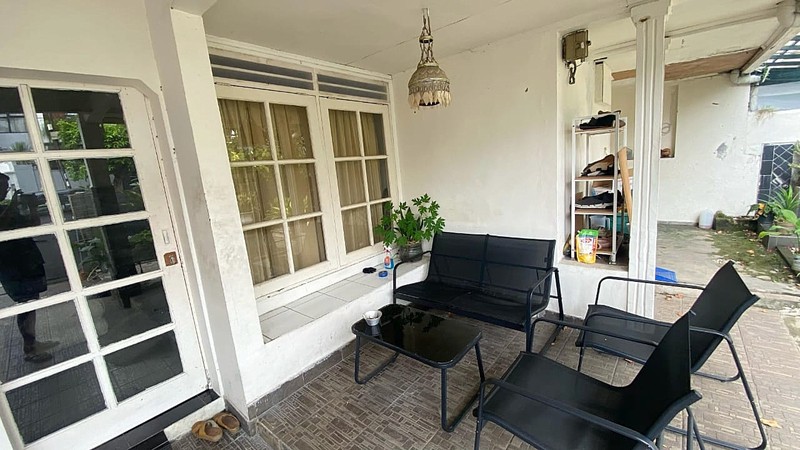 Dijual Rumah Asri & Nyaman di Bintaro Sektor 2 - Tangerang Selatan