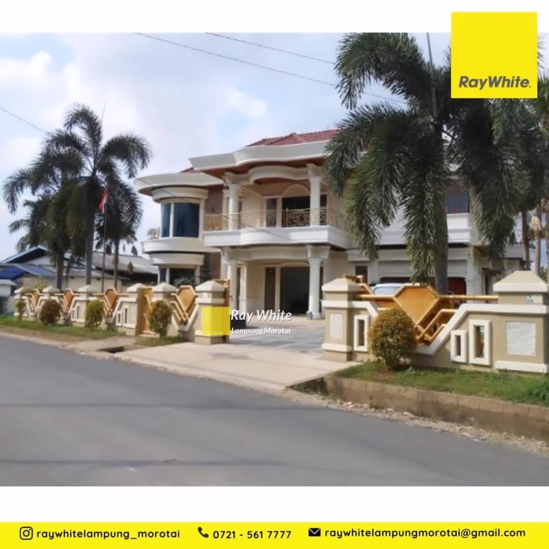 Dijual Rumah Mewah Luas 1500 di Kedaton, Bandar Lampung