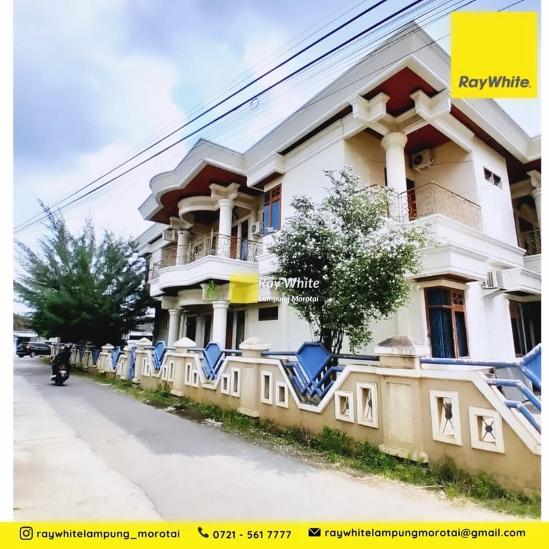 Dijual Rumah Mewah Luas 1500 di Kedaton, Bandar Lampung