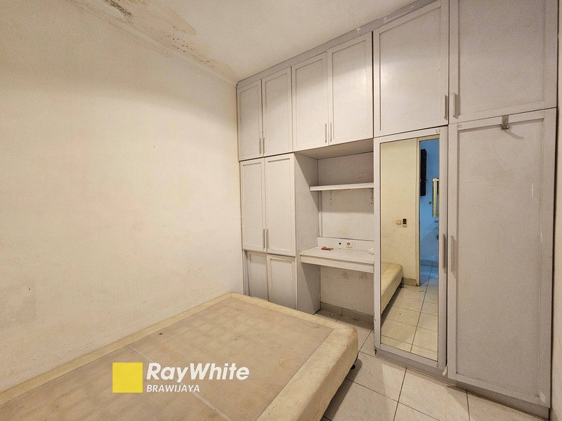 Rumah di Legenda Wisata Cibubur, Bogor, Cluster Van Gogh, cocok buat pasangan muda