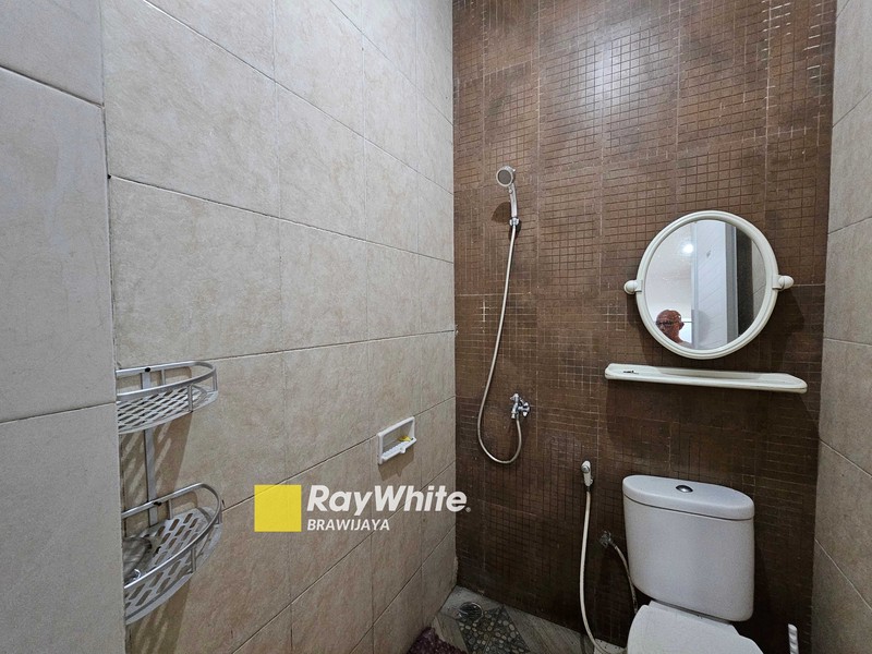 Rumah di Legenda Wisata Cibubur, Bogor, Cluster Van Gogh, cocok buat pasangan muda