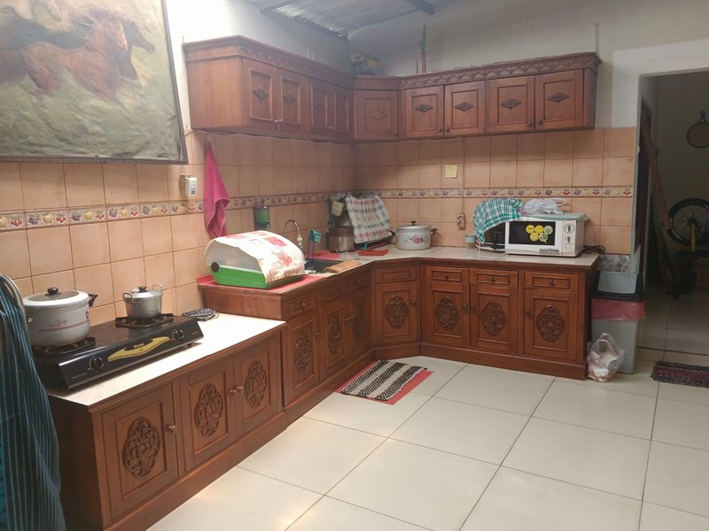 Rumah strategis dekat bandara husein sastranegara , Istana Plaza dan sma angkasa jarang ada