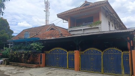 Rumah strategis dekat bandara husein sastranegara , Istana Plaza dan sma angkasa jarang ada