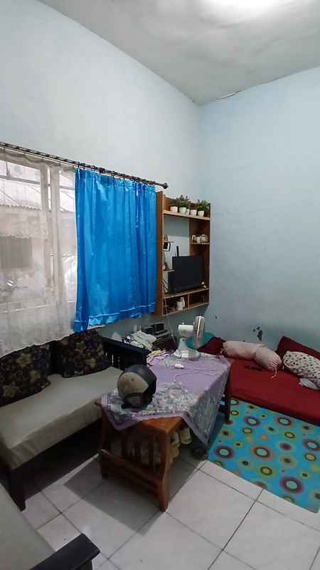 Rumah di Ragunan cocok utk kos2an , strategis, dekat kemana2