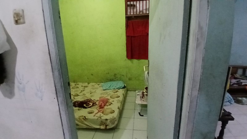 Rumah strategis dijual dekat ragunan cocok untuk kos2 an