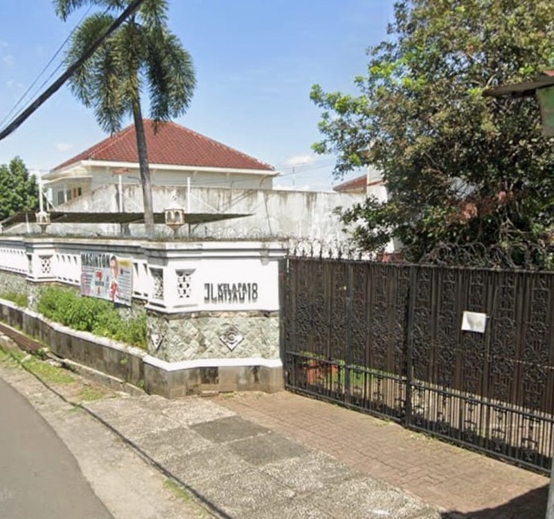 Rumah Asri Siap Huni di Jagakarsa No.18 - Lingkungan Tenang dan Nyaman