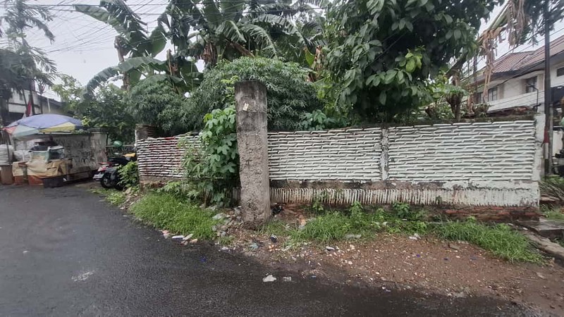 Rumah Hitung Tanah Area Cipete