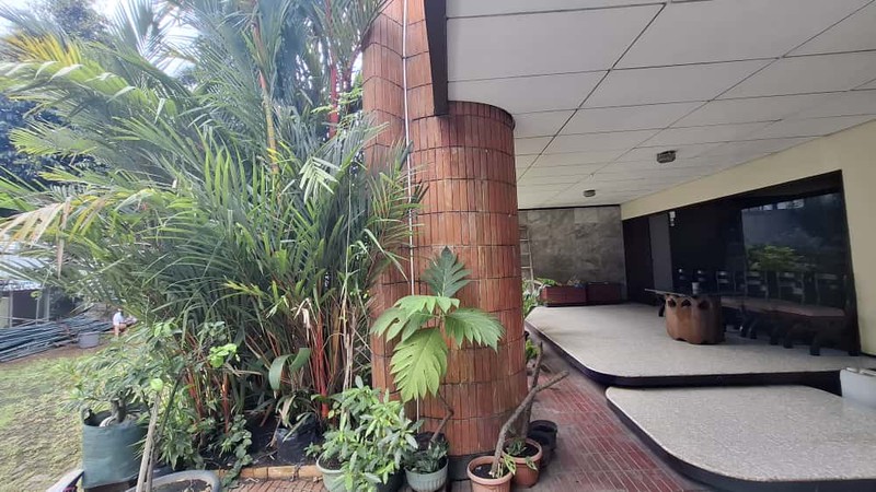 Rumah Hitung Tanah Area Cipete