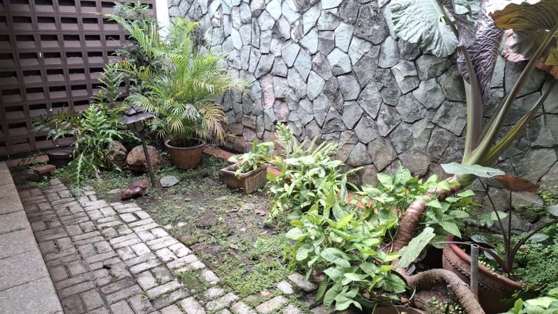 Rumah Hitung Tanah Area Cipete