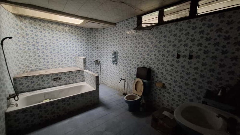 Rumah Hitung Tanah Area Cipete