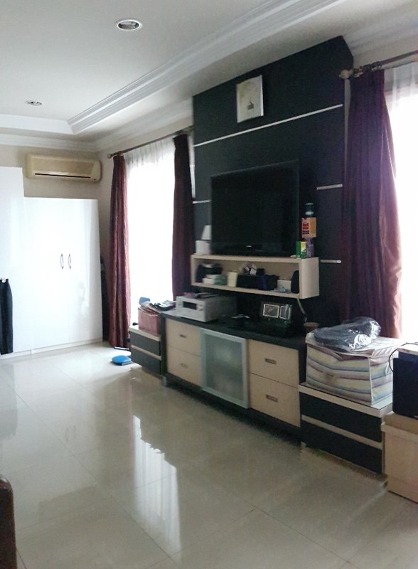 Rumah Bagus di Duta Permai - Pondok Indah