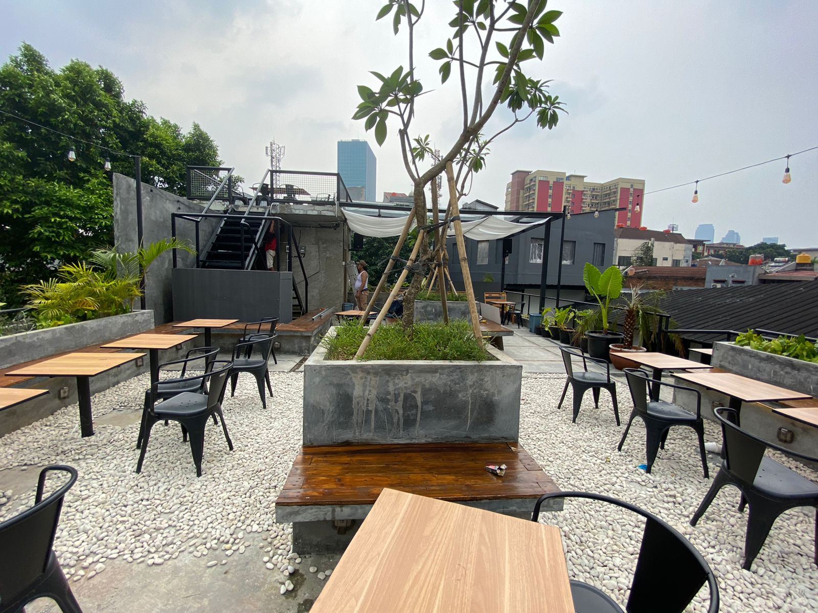 Di Jual Ruang Usaha komersial Selangkah ke Gedung Walikota Jl Nipah Raya Petogogan Kebayoran Baru Jakarta Selatan 