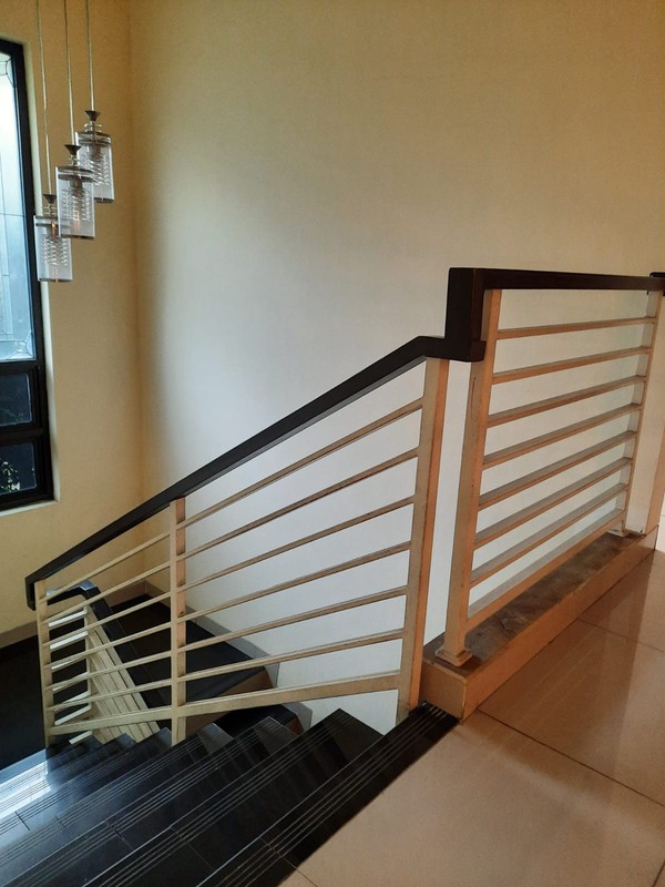 Rumah 2 Lantai di Cluster Gardenia Jababeka