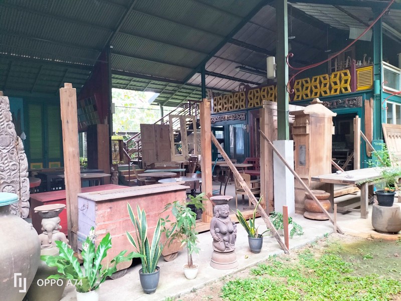 Dijual Ruang Usaha Pinggir Jalan Raya @Rempoa Raya, Pesanggrahan.