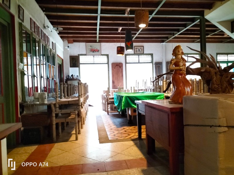 Dijual Ruang Usaha Pinggir Jalan Raya @Rempoa Raya, Pesanggrahan.