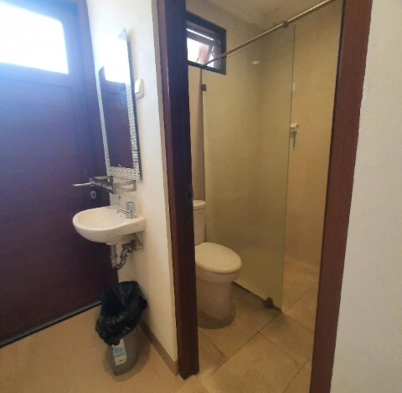 Rumah Bagus Cantik Siap Huni dengan Hunian Nyaman dan Asri @Cinere, Depok