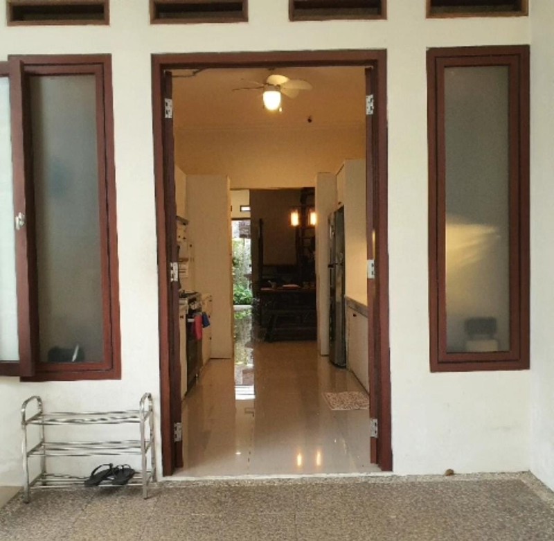 Rumah Bagus Cantik Siap Huni dengan Hunian Nyaman dan Asri @Cinere, Depok