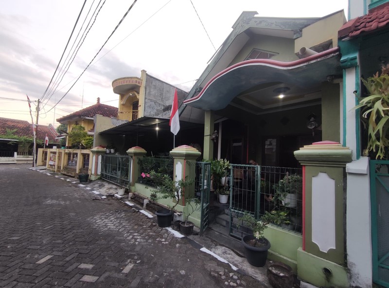 Rumah Tinggal Strategis Dekat Pasar Gede Kotagede Banguntapan Bantul