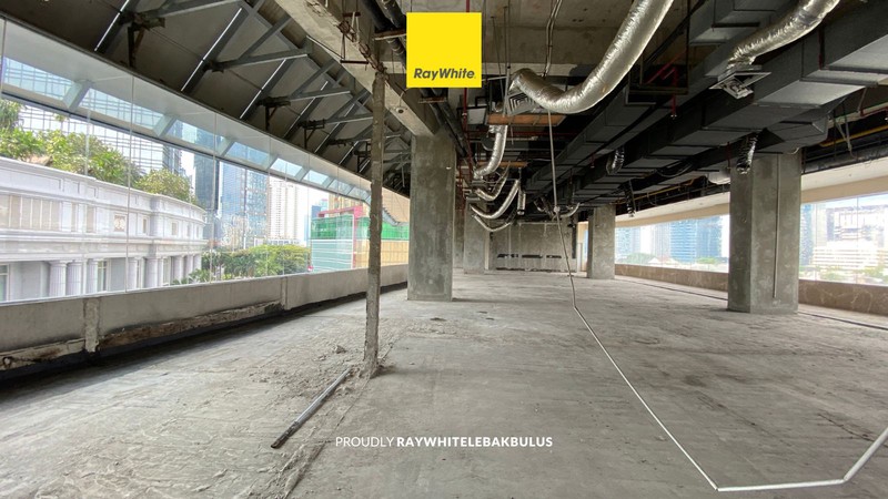 Disewakan Commercial Space Indoor+Outdoor City View di CBD Mega Kuningan - Cocok untuk Five Star Restaurant, Korean BBQ,  Klinik Kecantikan, Klinik Kesehatan, Supermarket.
