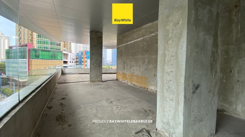 Disewakan Commercial Space Indoor+Outdoor City View di CBD Mega Kuningan - Cocok untuk Five Star Restaurant, Korean BBQ,  Klinik Kecantikan, Klinik Kesehatan, Supermarket.
