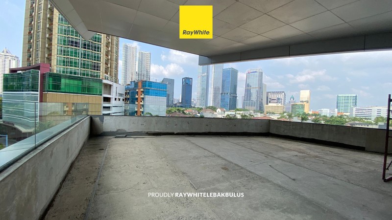 Disewakan Commercial Space Indoor+Outdoor City View di CBD Mega Kuningan - Cocok untuk Five Star Restaurant, Korean BBQ,  Klinik Kecantikan, Klinik Kesehatan, Supermarket.