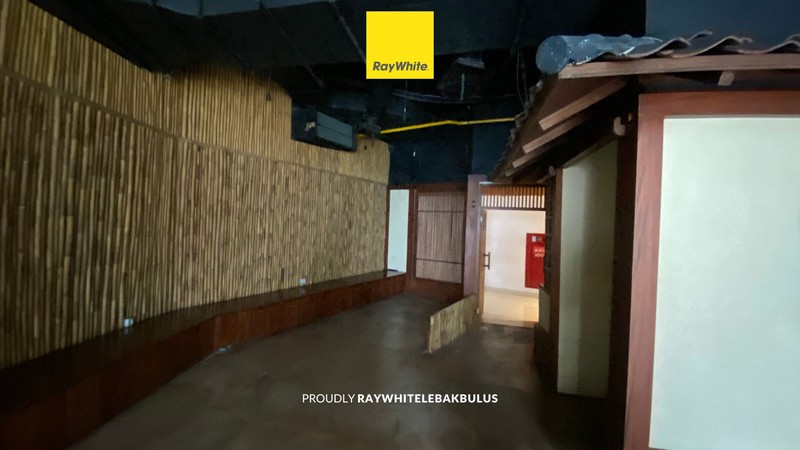 Premium Japanese Restaurant Space for Lease - CBD Mega Kuningan, Bare Unit with Built-in Japanese Interior