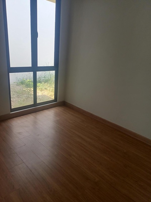 Rumah Mewah dan Baru di Blizfield BSD, Tangerang