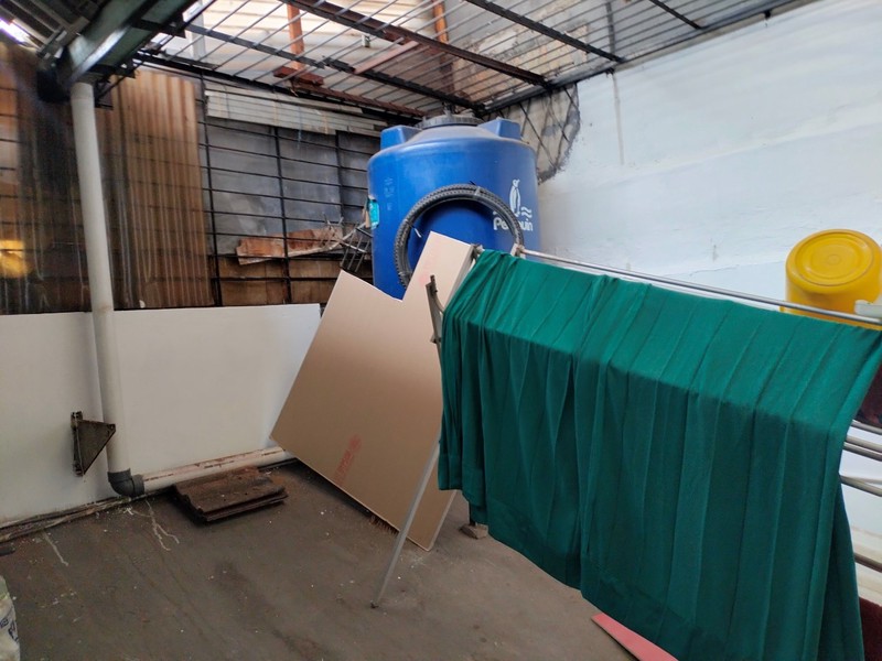 Rumah Janur Kuning, Kelapa Gading