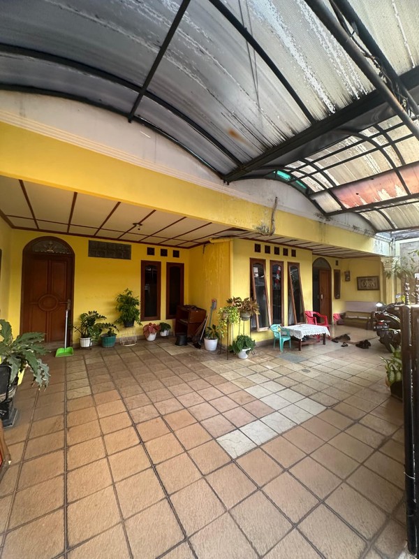 Rumah 2 Lantai Siap Huni dengan Hunian Nyaman dan Asri @Pondok Kopi, Jakarta Timur
