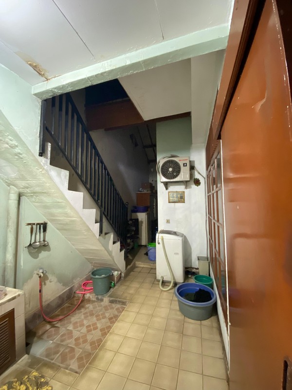 Rumah 2 Lantai Siap Huni dengan Hunian Nyaman dan Asri @Pondok Kopi, Jakarta Timur