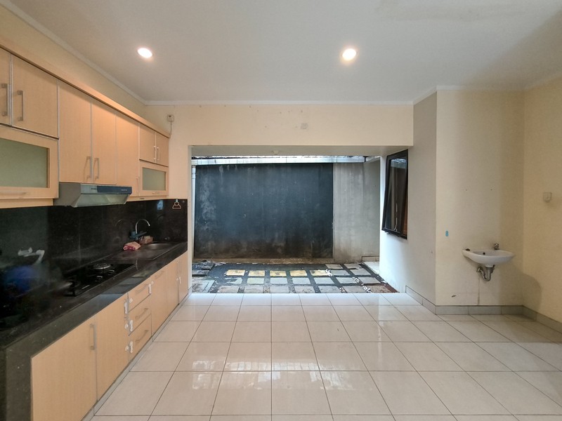 Rumah Bagus,dalam cluster di Bintaro Jaya 9