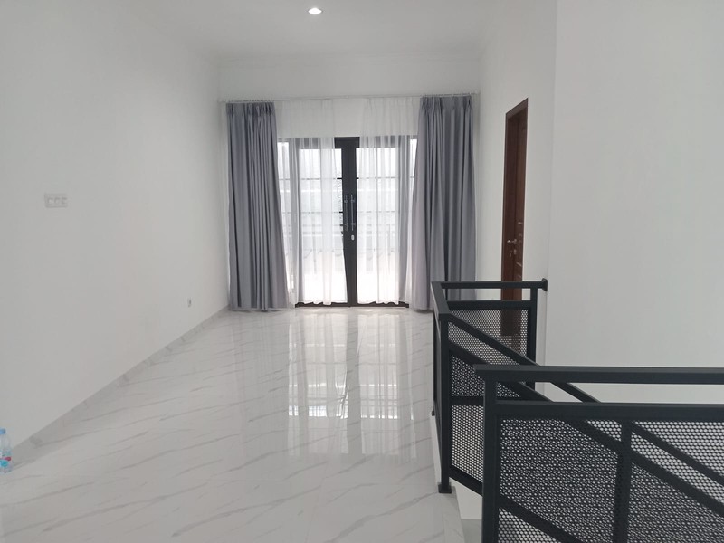 Rumah Bagus, Nyaman 2 Lantai di Tebet Timur Dalam - Lokasi Strategis & Siap Huni!