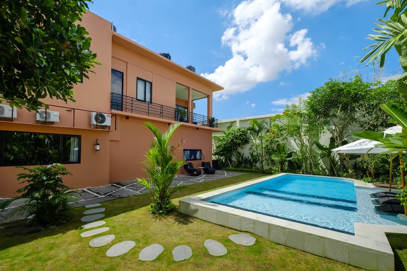 Commercial Leasehold In Great Area Seminyak Bali