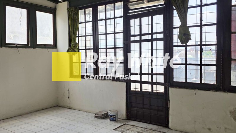 Ruko 2 1/2 Lantai di Otista Bandung