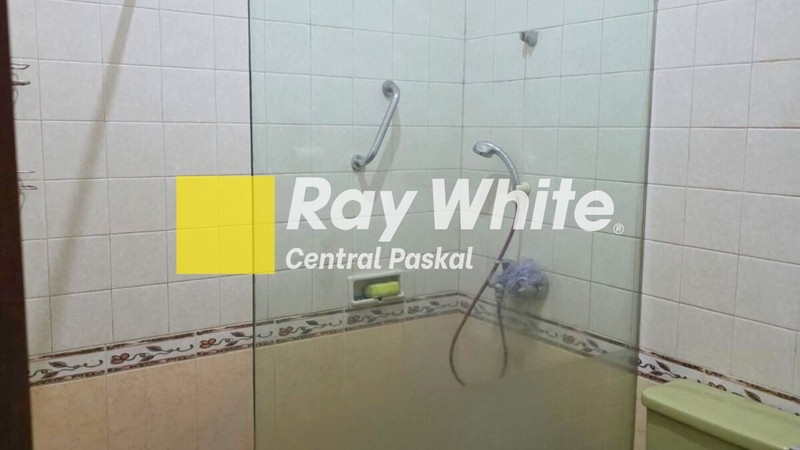 Ruko 2 1/2 Lantai di Otista Bandung