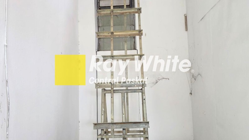 Ruko 2 1/2 Lantai di Otista Bandung