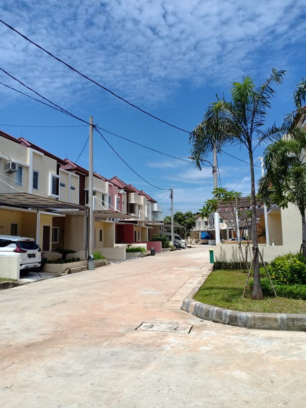 Rumah Bagus Di Champaca Residence Rengah Ciputat Timur