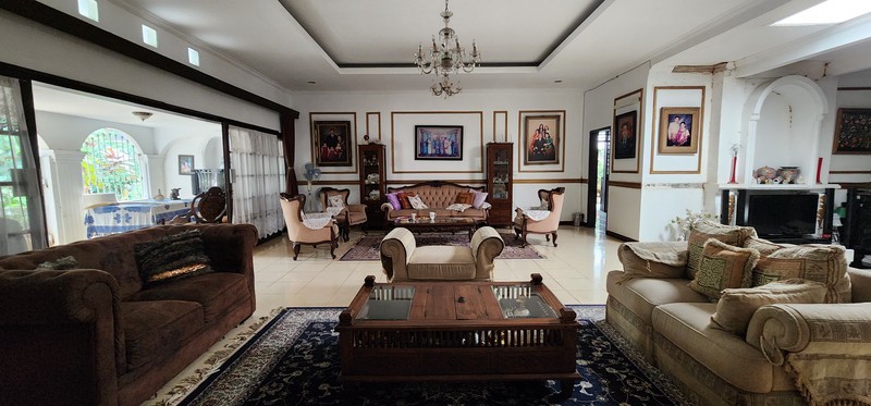 Rumah Cantik Bagus Luas di Cipete, Jakarta Selatan LT 916 m2 LB 450 m2 SHM