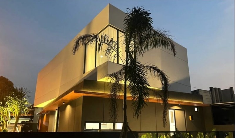 Rumah Bagus Brand New Di Kencana Loka BSD City Tangerang Selatan