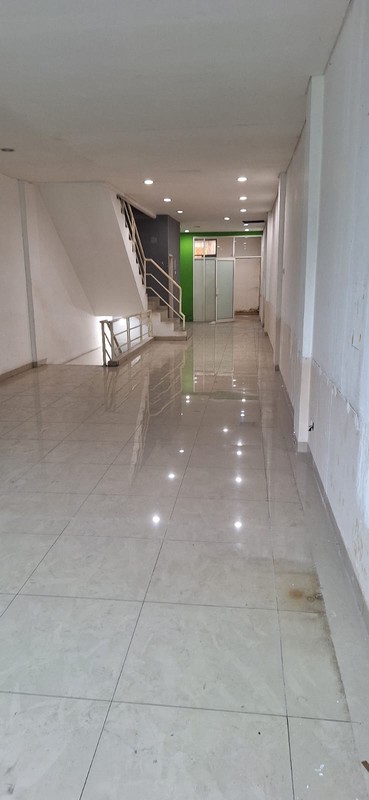 Di Sewa Ruko Siap Pakai dan Lokasi Strategis Pinggir Jalan Raya Pondok Pinang, Jakarta Selatan