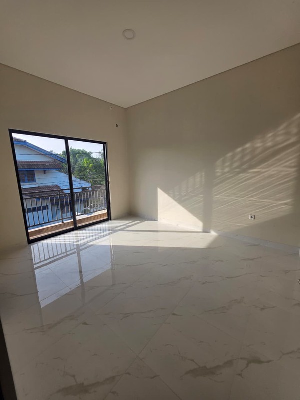 Rumah Bagus Di Jl Jati, Bukit Nusa Indah Ciputat Tangerang Selatan