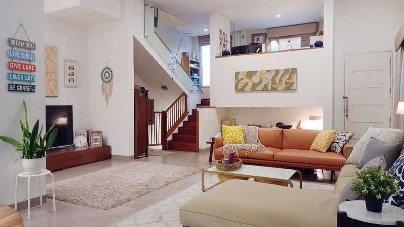 Rumah Di Pondok Ranji Semi Furnished 2½ Lantai KT 4 KM 3 sudah SHM.