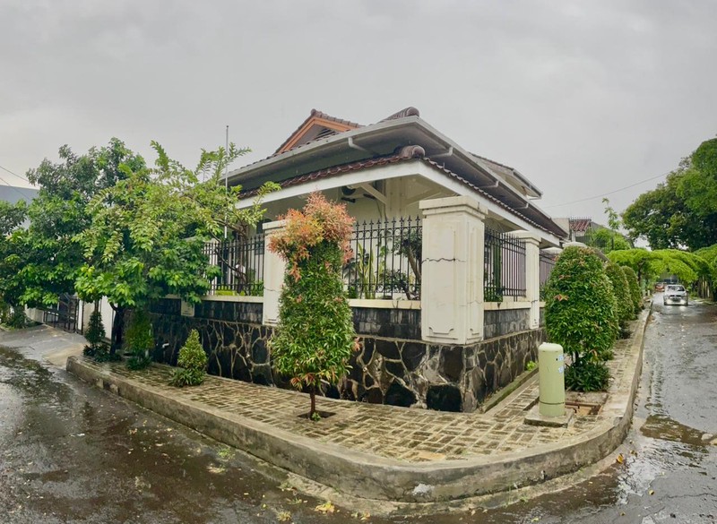 Rumah Bagus Di Megapolitan Cinere, Jl Singkep Cinere Depok