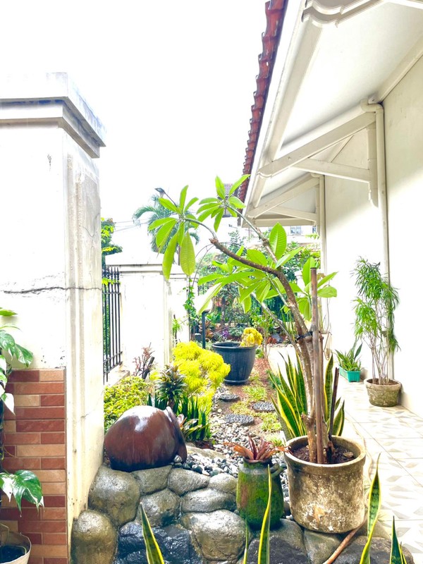 Rumah Bagus Di Megapolitan Cinere, Jl Singkep Cinere Depok