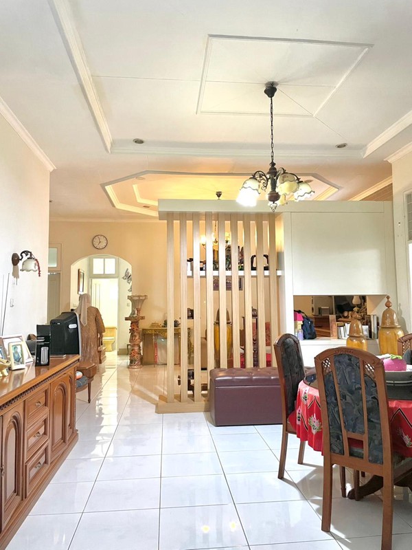 Rumah Bagus Di Megapolitan Cinere, Jl Singkep Cinere Depok