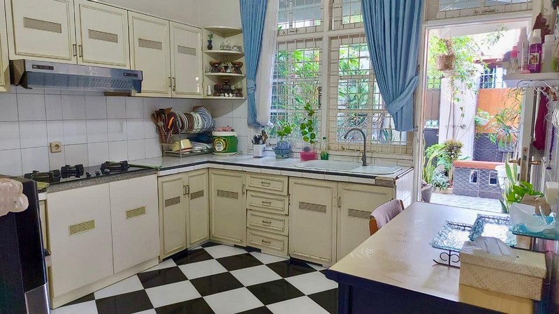 Rumah Bagus Di Megapolitan Cinere, Jl Singkep Cinere Depok