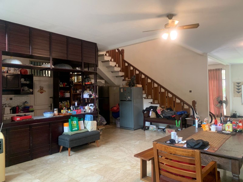 Rumah Bagus Di Jl Kencana Indah Pondok Indah Jakarta Selatan