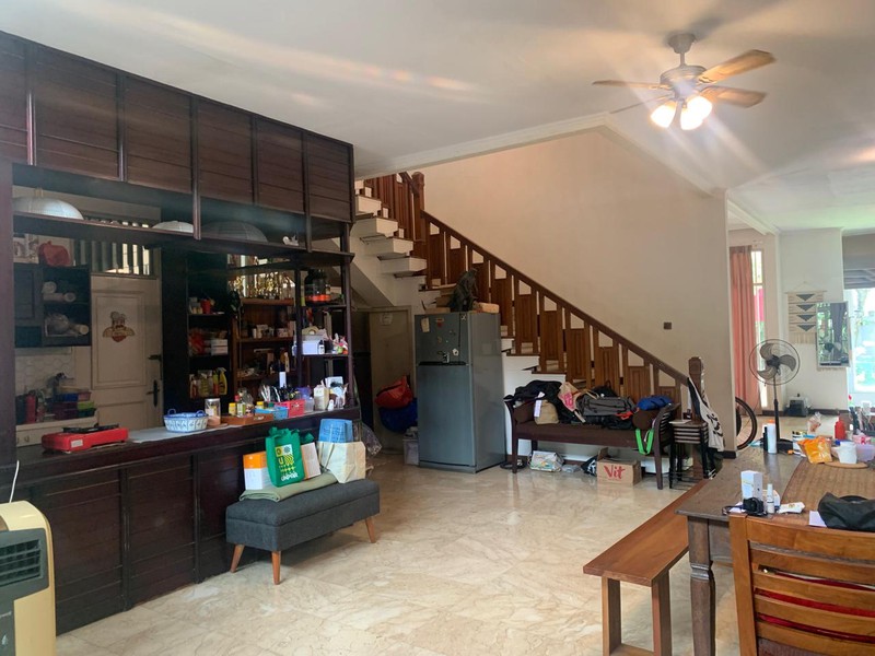 Rumah Bagus Di Jl Kencana Indah Pondok Indah Jakarta Selatan